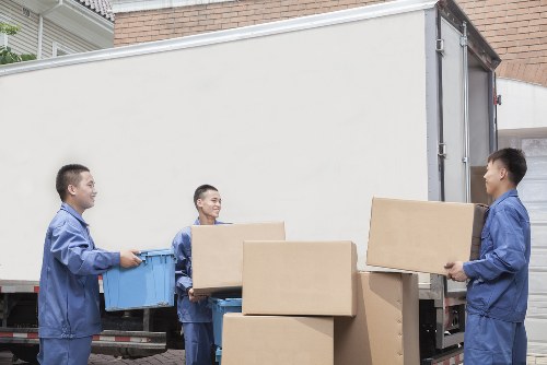 Packing materials and moving checklist for a Dagenham move